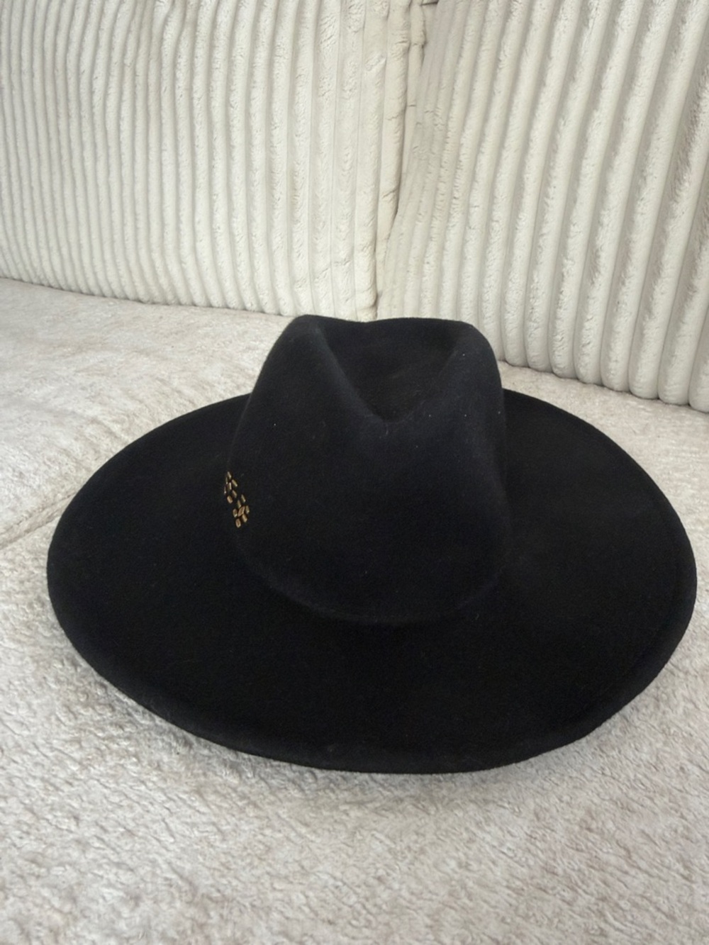 Wide Brim Black Wool Felt Hat